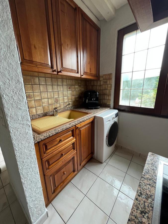 Tiny Apartment With Amazing View, Garden & Terras Schattdorf Kültér fotó